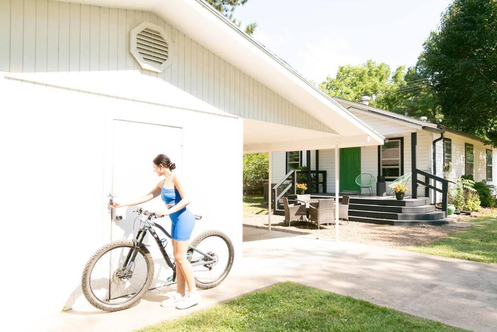 The Willa On 7Th, Located In Downtown Bentonville! Luaran gambar