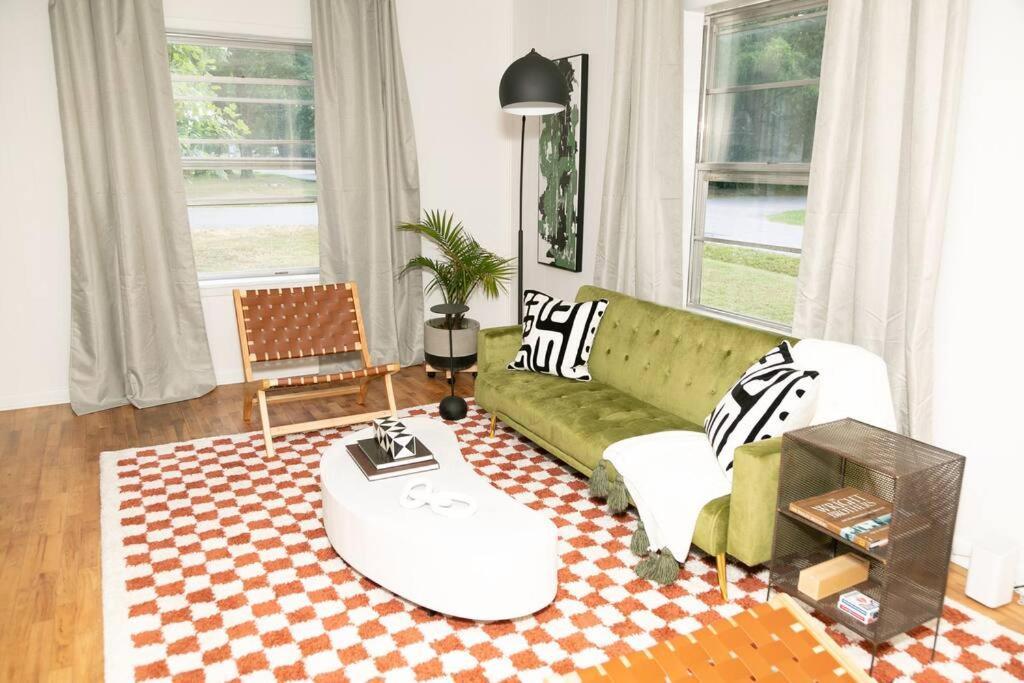 The Willa On 7Th, Located In Downtown Bentonville! Luaran gambar